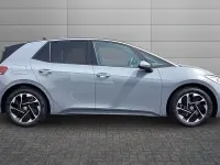 New VW ID.3 Pro 147 kW (201 HP) 2026 Moonstone grey with solid black roof Hatchback