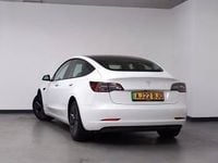 Used Tesla Model 3 RWD 208 kW (283 HP) 2022 White Sedan