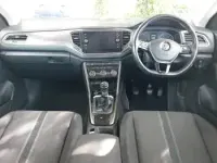 Used VW T-Roc SE 115 HP (84 kW) 2018 Blue SUV