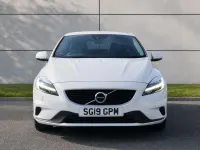 Used Volvo V40 R-Design 120 HP (88 kW) 2019 White Hatchback