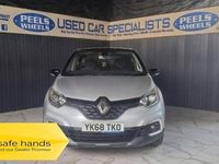 Used Renault Captur Play 90 HP (66 kW) 2018 Silver SUV
