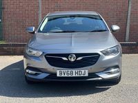 Second-hand Vauxhall Insignia SRi 2018 Gri Hatchback