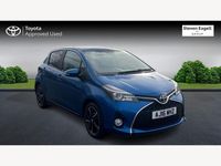 Used Toyota Yaris Design 99 HP (72 kW) 2016 Blue Hatchback