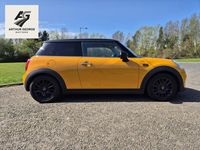 Used Mini Cooper Hatch 136 HP (100 kW) 2016 Orange Hatchback
