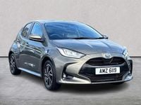 Used Toyota Yaris Hybrid Design 116 HP (85 kW) 2023 Bronze Hatchback