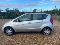 Used Mercedes A160 Classic 95 HP (69 kW) 2009 Silver Hatchback