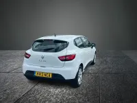 Used Renault Clio Expression+ 75 HP (55 kW) 2013 White Hatchback