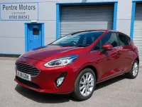 Used Ford Fiesta Titanium 100 HP (73 kW) 2018 Red Hatchback
