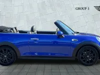 Used Mini Cooper Cabriolet Classic 134 HP (98 kW) 2018 Blue Cabriolet