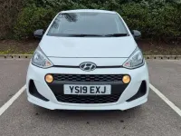 Used Hyundai i10 GO! 66 HP (48 kW) 2019 White Hatchback