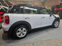 Used Mini Cooper 122 HP (89 kW) 2016 White Hatchback