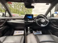 Used Toyota C-HR 2018 White SUV