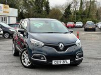 Begagnad Renault Captur Dynamique 90 HK (66 kW) 2017 Blå SUV