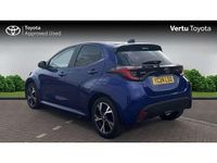 Used Toyota Yaris Hybrid Design 116 HP (85 kW) 2024 Blue Hatchback