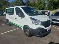Used Renault Trafic Business 2015 White MPV