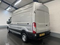 Usado Ford Transit S 130 CV (95 kW) 2023 Plateado Van