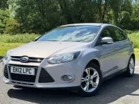 Used Ford Focus Zetec 125 HP (91 kW) 2012 Silver Hatchback