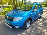 Used Dacia Sandero Lauréate 90 HP (66 kW) 2017 Blue Hatchback