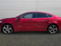Usado Ford Mondeo Titanium 190 HP (139 kW) 2016 Vermelho Sedan