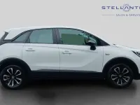 Used Vauxhall Crossland Edition 82 HP (60 kW) 2022 White SUV