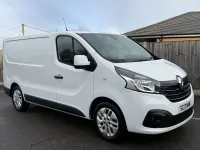 Usado Renault Trafic 2017 Branco Monovolume