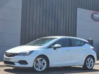 Used Vauxhall Astra SRi 145 HP (106 kW) 2020 White Hatchback