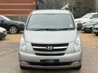 Used Hyundai I800 Style 2012 Silver MPV