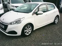 Used Peugeot 208 Active 2016 White Hatchback