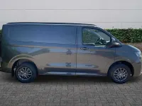 New VW T7 2026 Graphite dust metallic Van