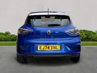 Używany Renault Clio V Evolution 90 KM (66 kW) 2024 Niebieski Hatchback