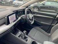 Second-hand VW Golf VIII 130 CP (95 kW) 2024