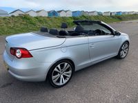 used VW Eos 2.0 TDI CR Sport Cabriolet 2dr Diesel Manual Euro 5 (140 ps) Convertible