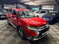 Used Mitsubishi Outlander 2018 Red SUV