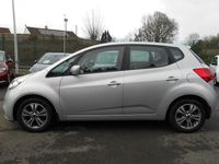 Used Kia Venga 90 HP (66 kW) 2017 Silver Hatchback