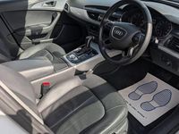 Used Audi A6 Design 190 HP (139 kW) 2017 White Estate