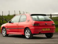 Used Peugeot 306 1999 Cherry red Hatchback