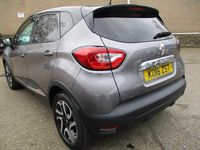 Used Renault Captur Dynamique 90 HP (66 kW) 2016 Grey SUV
