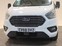 Used Ford Tourneo Custom 130 HP (95 kW) 2018 White Van