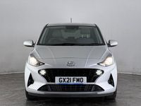 Used Hyundai i10 Premium 84 HP (61 kW) 2023 Hatchback