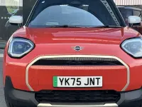 New Mini Aceman Exclusive 135 kW (184 HP) 2026 Red SUV
