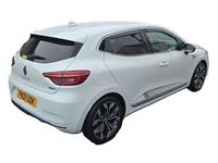 Used Renault Clio V 2021 White Hatchback