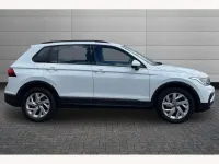 Usado VW Tiguan Life 150 CV (110 kW) 2022 Blanco SUV