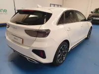Used Kia Ceed GT-Line 158 HP (116 kW) 2023 White Hatchback