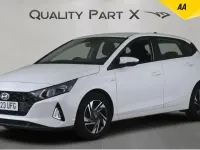 Używany Hyundai i20 SE 100 KM (73 kW) 2023 Biały Hatchback