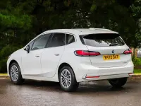 Used BMW 223 Active Tourer Luxury Line 215 HP (158 kW) 2022 White MPV