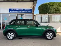 Used Mini Cooper Classic 136 HP (100 kW) 2019 Green Hatchback