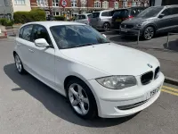 Used BMW 118 Sport Line 2011 White Hatchback