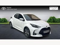 Used Toyota Yaris Hybrid 116 HP (85 kW) 2024 White Hatchback