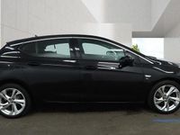 Used Vauxhall Astra SRi 136 HP (100 kW) 2018 Black Hatchback