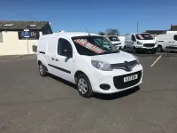 Usado Renault Kangoo Business 2017 Branco Monovolume